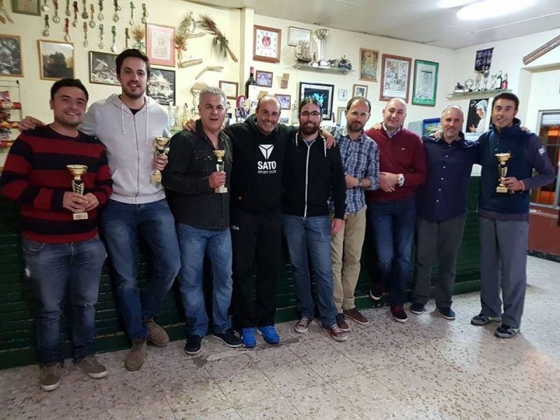 Miembros cuadro de honor de la Liga de Invierno de Tenis.
