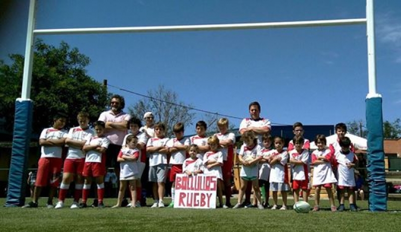 Bollullos Rugby en el campo de San Jerónimo del Distrito Macarena de Sevilla.